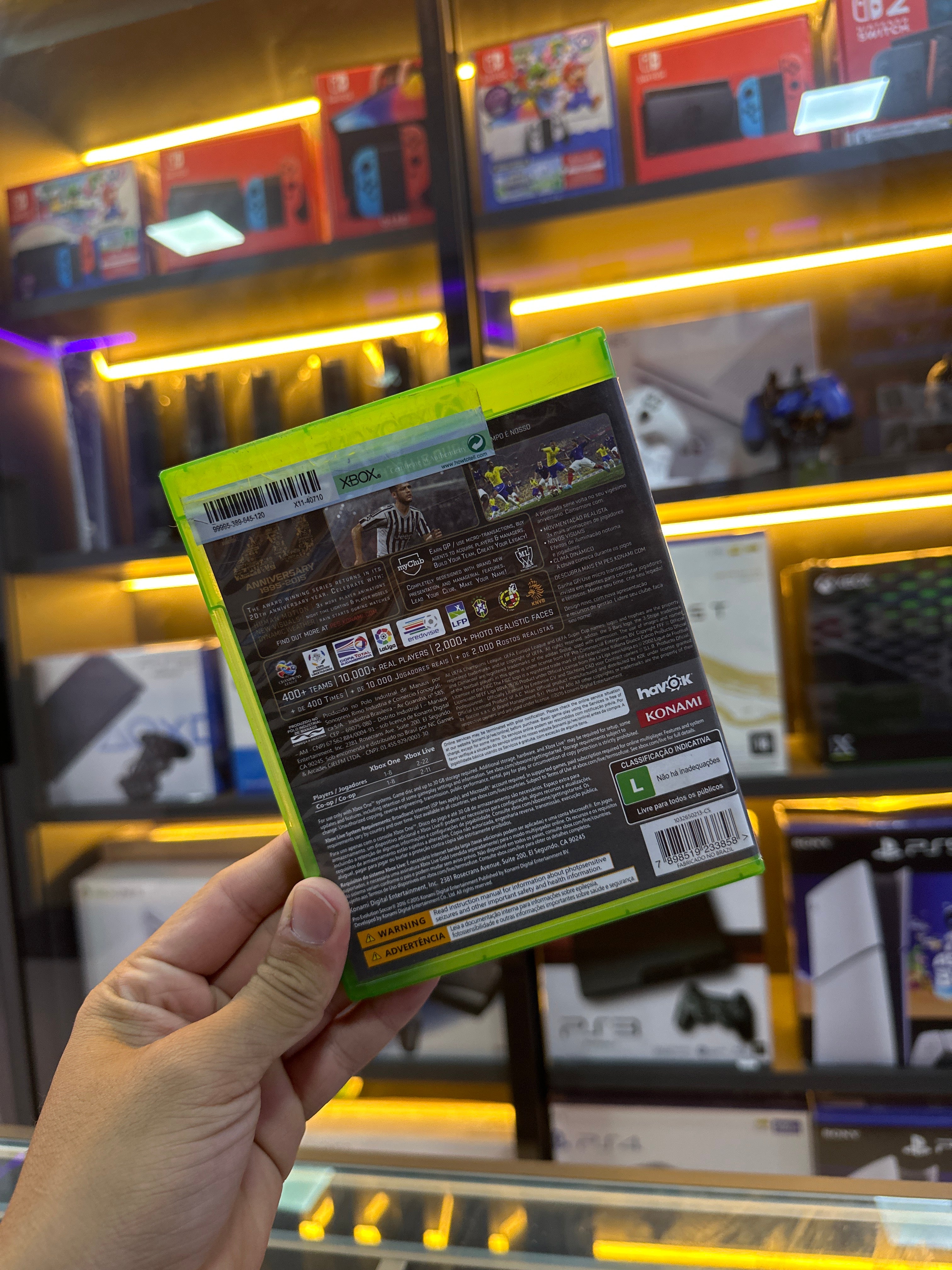 Konami Pro Evolution Soccer 2016 PES Xbox One Multijogador (semi novo)