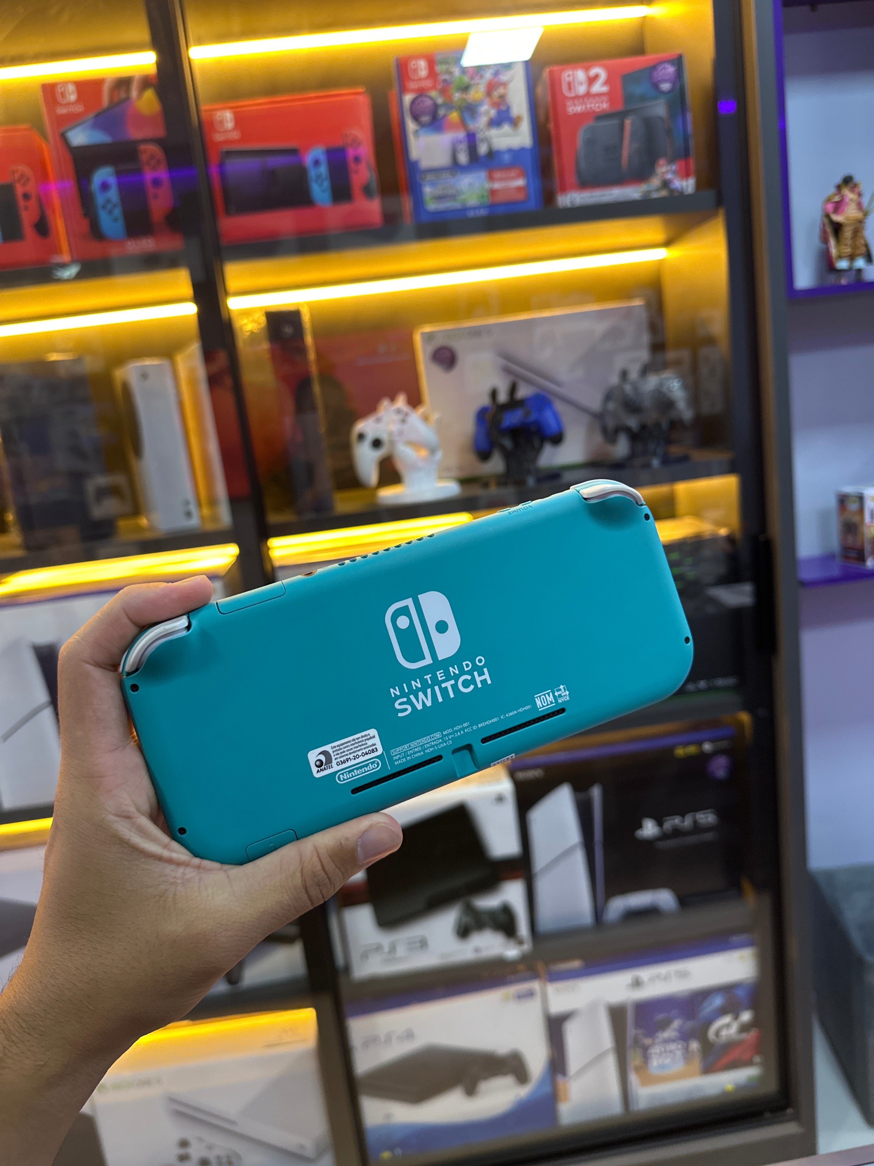 Nintendo switch lite Desbloqueado 128gb +40 jogos Semi novo ( foto demonstrativa)