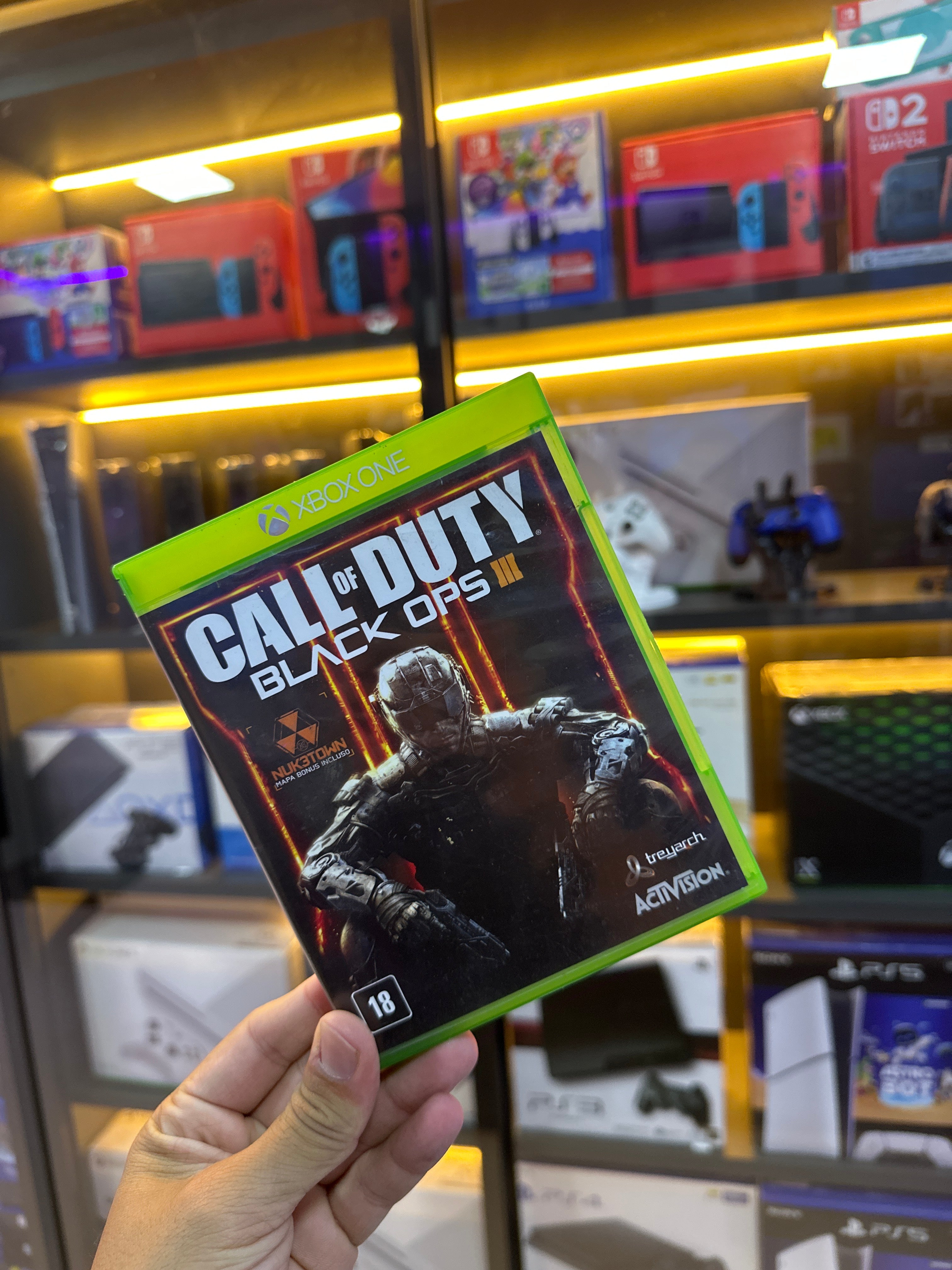 Call of Duty: Black Ops III Black Ops Standard Edition Activision Xbox One Físico (Semi novo)