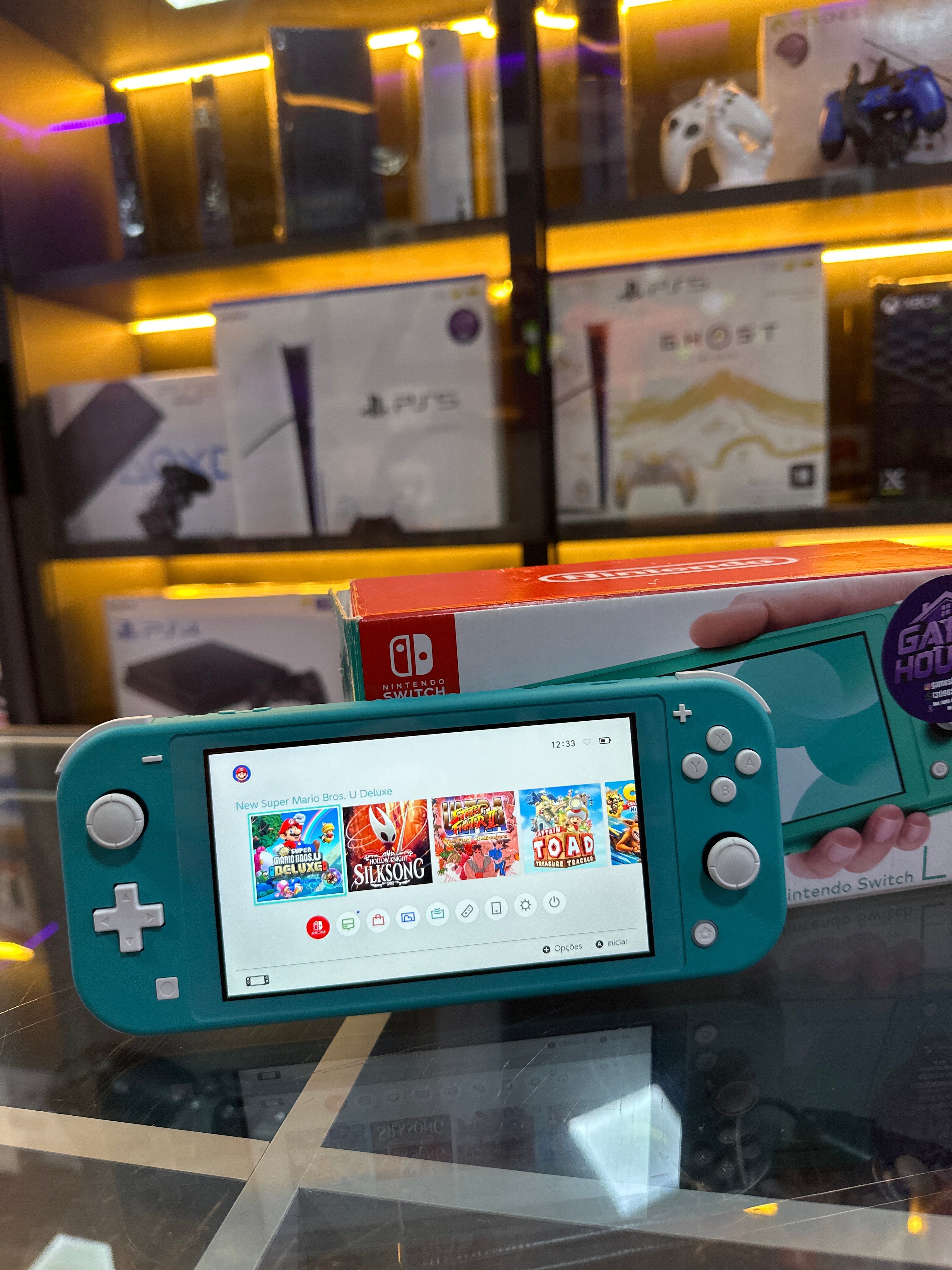 Nintendo switch lite Desbloqueado 128gb +40 jogos Semi novo ( foto demonstrativa)