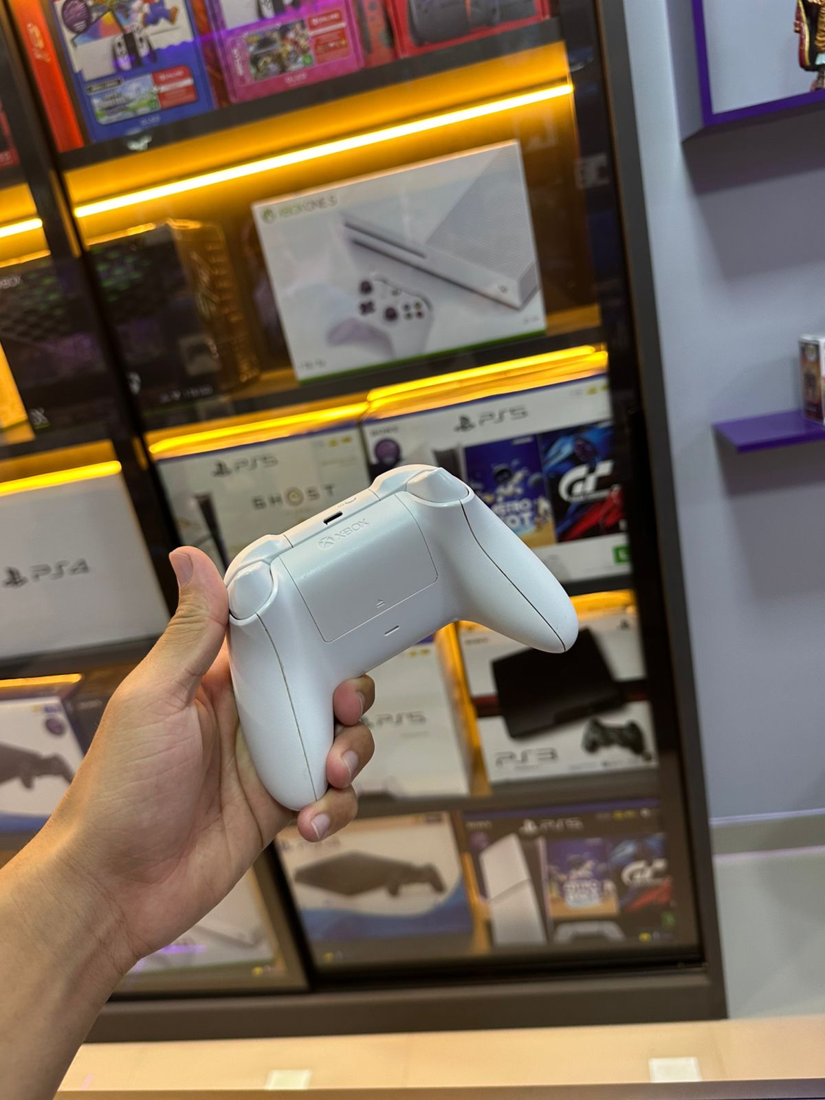 Xbox series s 512gb semi novo com caixa * foto ilustrativa*