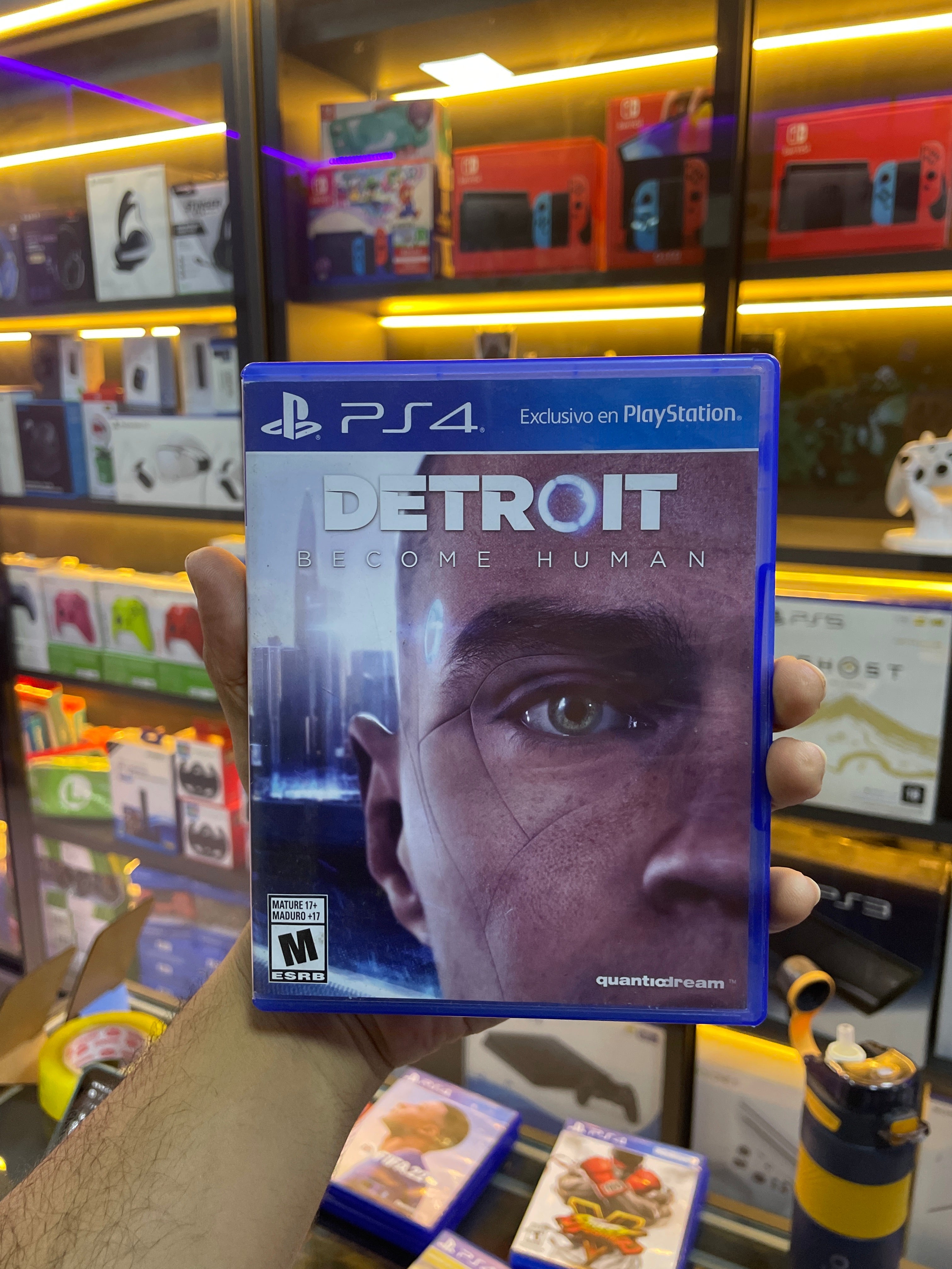 Detroit: Become Human PS4 Mídia Física (seminovo)